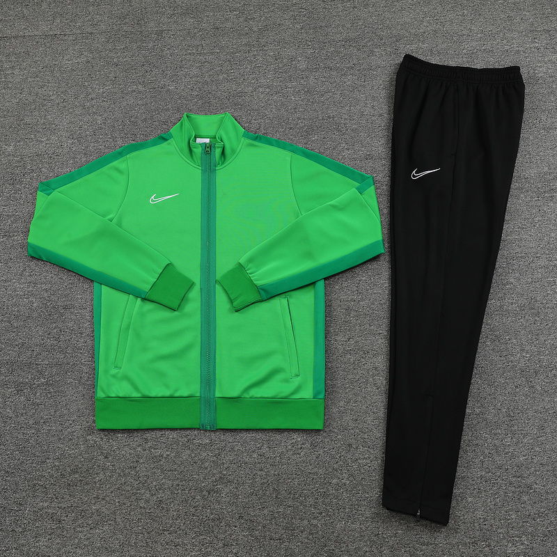 No Team Logo Tracksuit